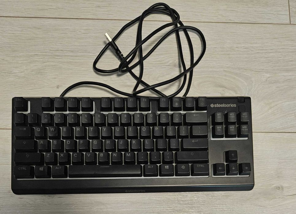 Klawiatura gamingowa SteelSeries Apex 3 TKL OLX