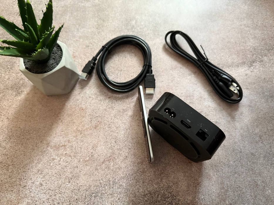 Apple TV 4K 32Gb A1842 Хороший стан