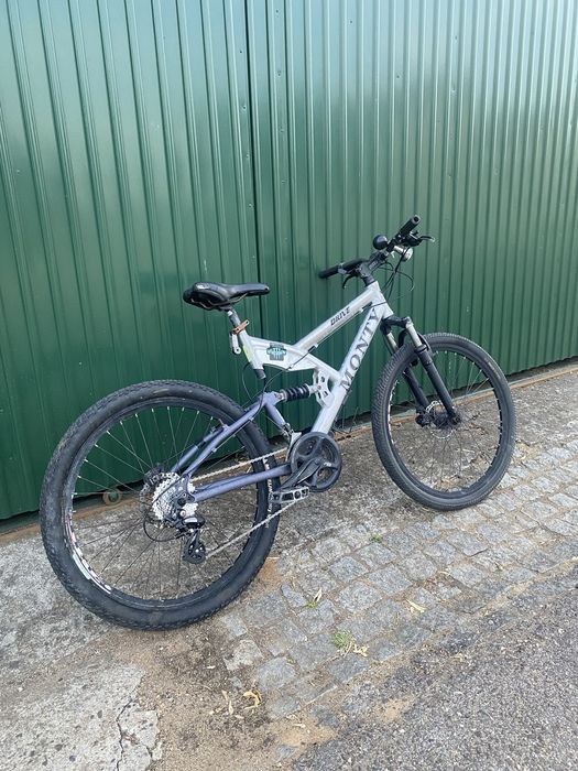 Bicicleta Monty Drive