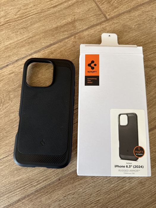 Etui Spigen Iphone 16 Pro Rugged Armor Stan Bdb Magsafe