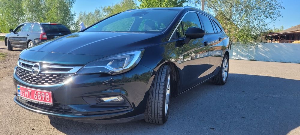 Opel astra 1.6  2017.