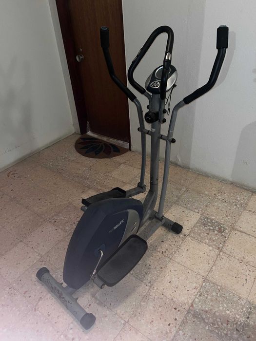 bicicleta elitica Newfit