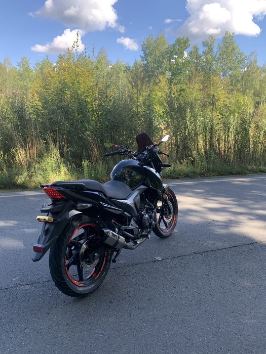 мотоцикл Lifan kp200