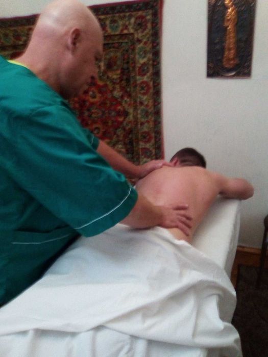 Мануальний терапевт, реабілітолог №1. 39 років стаж роботи.