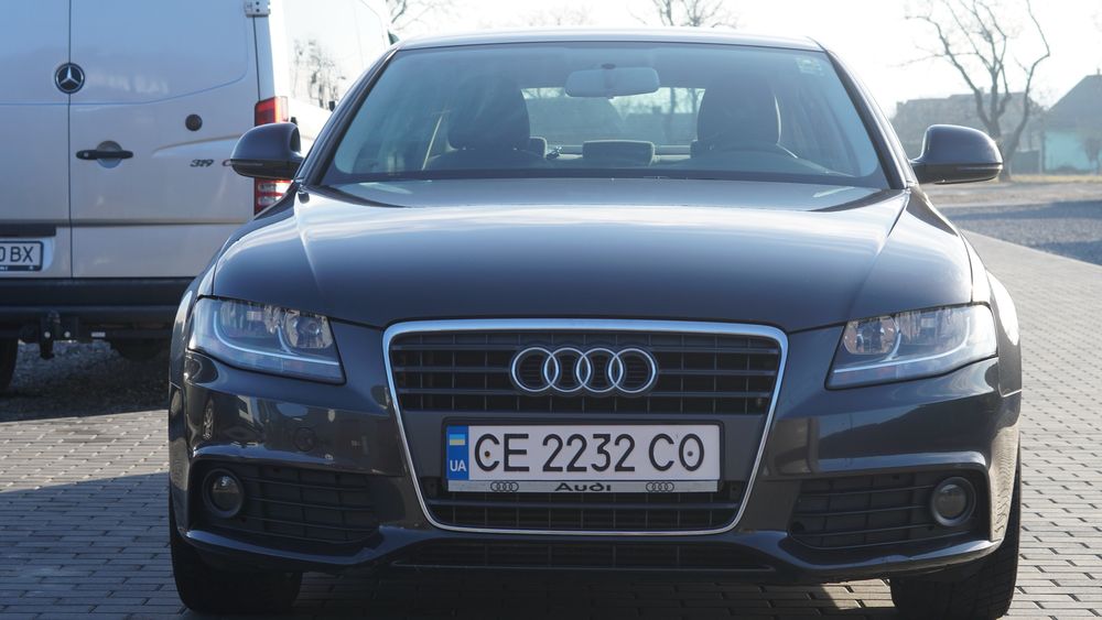 Продам Audi A4 B8