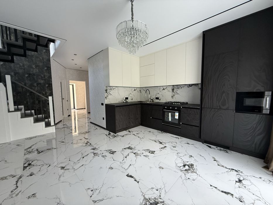 Продам дуплекс з ремоном