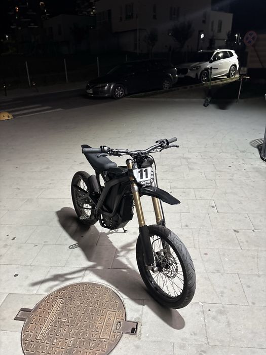 Surron light bee x 2025