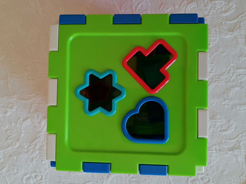 Cubo Atividades Formas e Cores