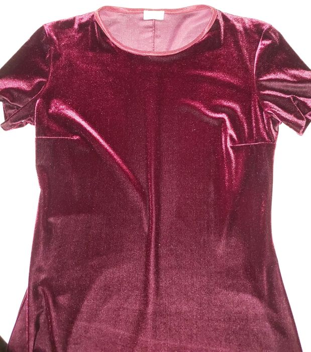 Vestido de veludo bordeaux