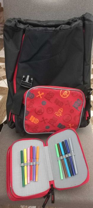 Шкільний рюкзак в наборі з пеналом для хлопчика