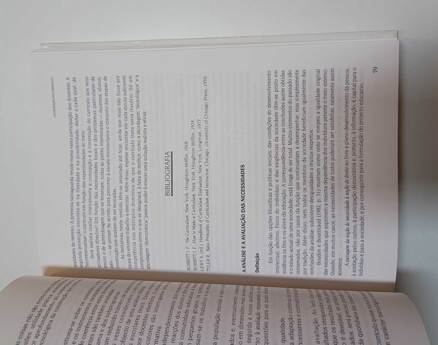 Educação e formação, de Viviane de Landsheere
