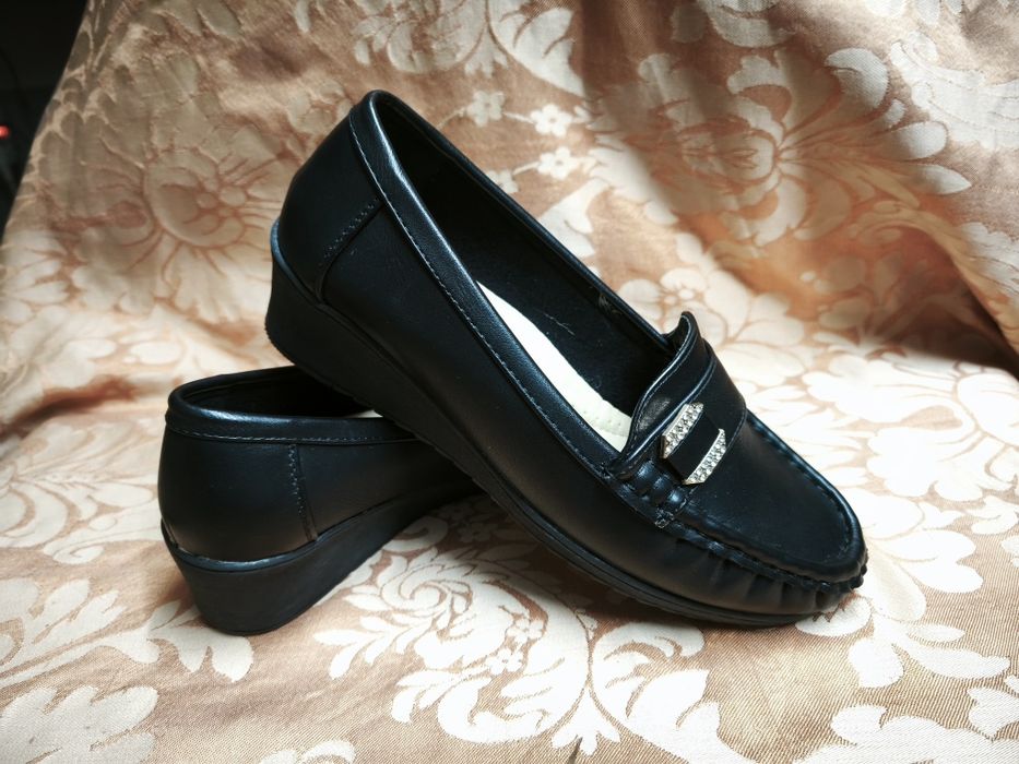 Sapato de senhora preto 35