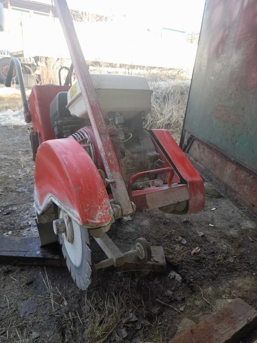 Piła drogowa jezdna do cięcia asfaltu, betonu