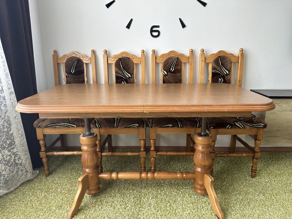 Стіл розкладний без крісел