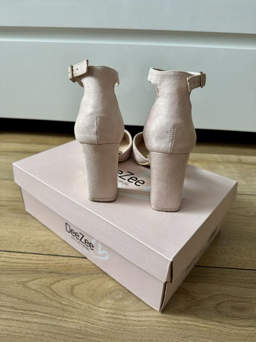 Buty na obcasie półbuty pudrowy róż