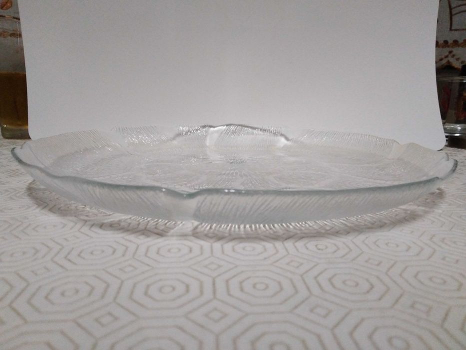 Conjunto Dois Pratos/Travessas "Arcoroc France"