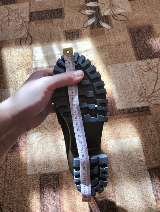 Sprzedam buty rozmiar 38 nowe bez metki