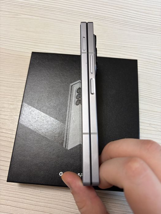 Samsung galaxy Z Fold 6
