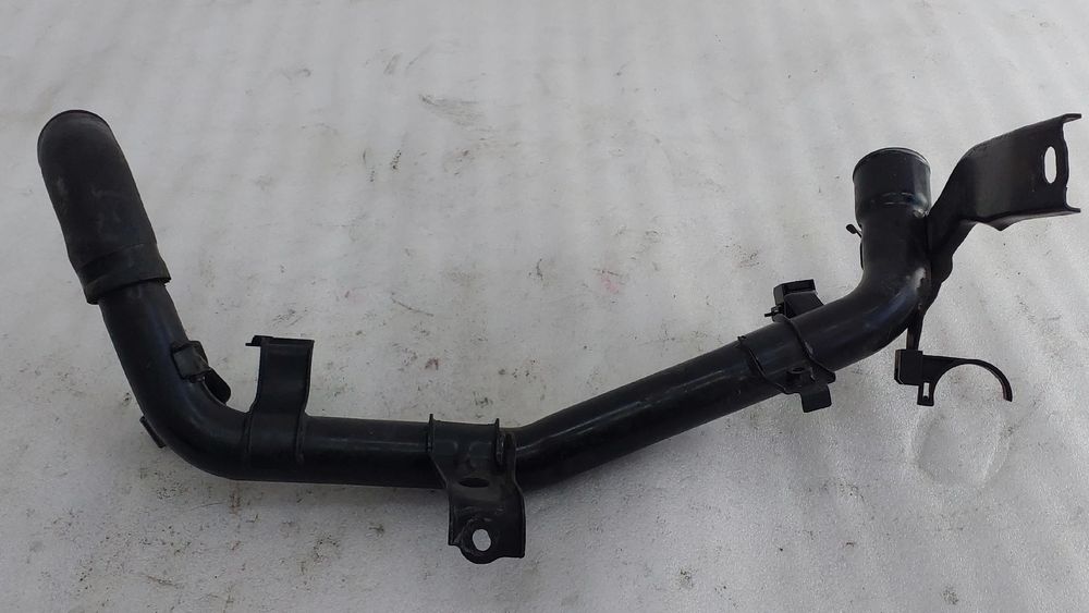 Tubo do intercooler TOYOTA Auris Hatchback Van (_E18_)