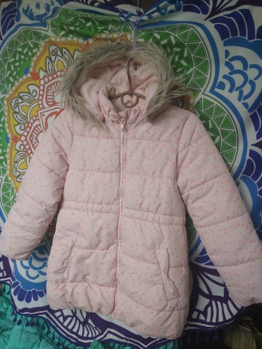 Курточка на дівчинку