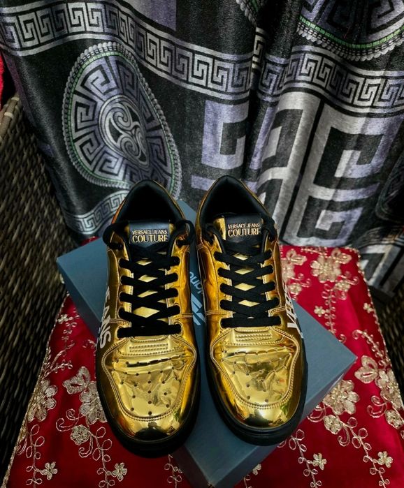 Espetaculares TENIS homem VERSACE GOLDEN