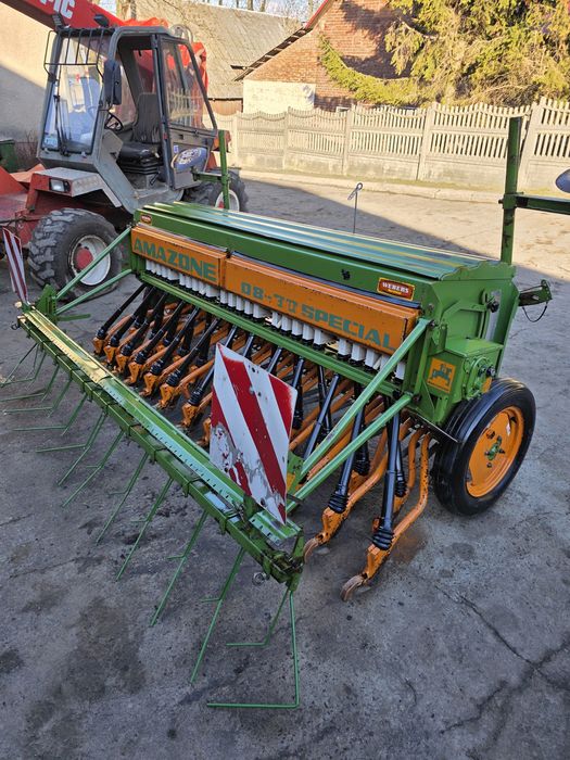 Siewnik zbożowy Amazone d8 3m nie lemken hassia