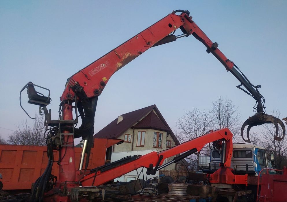 Маніпулятор лісовий epsilon .