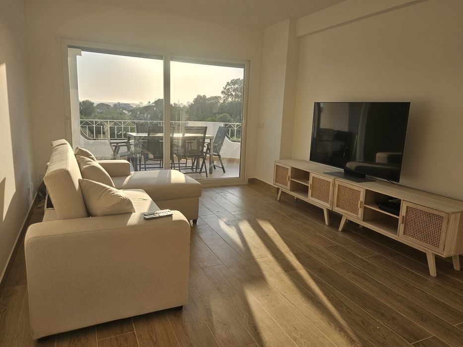 Apartamento T2  para férias em Ferragudo Portimão  Algarve