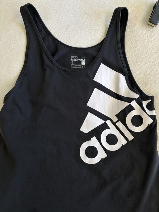 Cxarna sportowa koszulka adidas