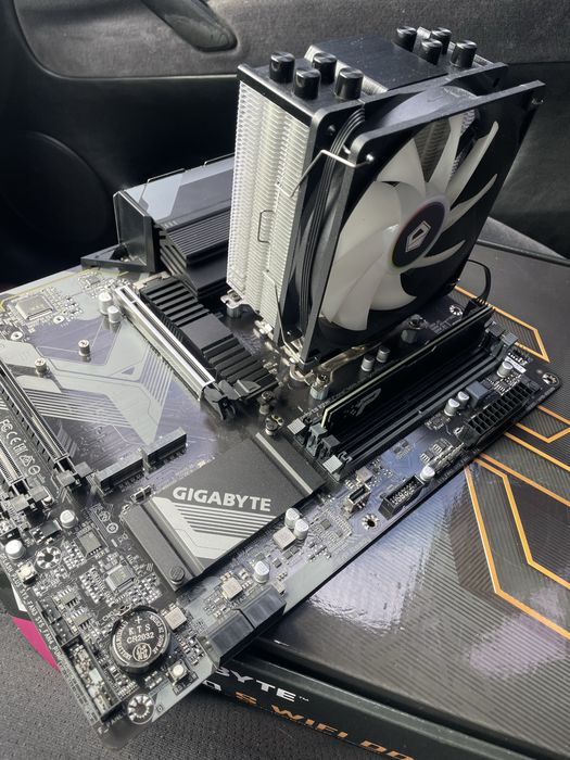 СРОЧНО!! Продам комплект i512400f z790 s wifi ddr4