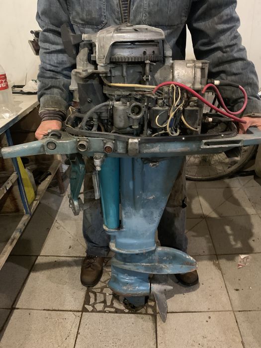 Продам лодочный  мотор Вихрь 30 со стартером