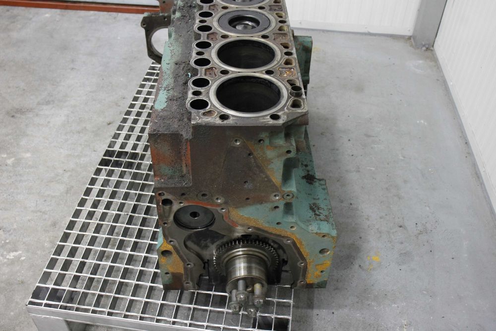 blok silnik Deutz TCD2012L064V tdc Fendt 930 vario seia 900 koparka