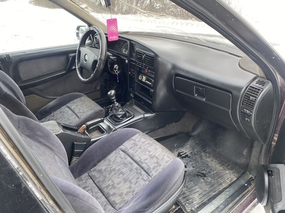 Опель Омега Opel Omega 2.0 Газ/Бензин