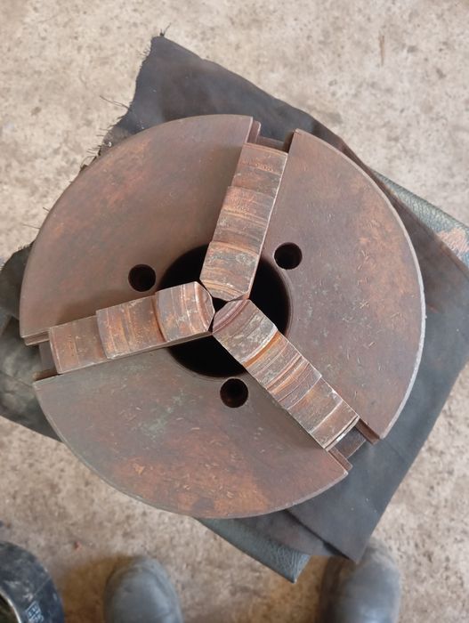 Патрон для токарного верстата