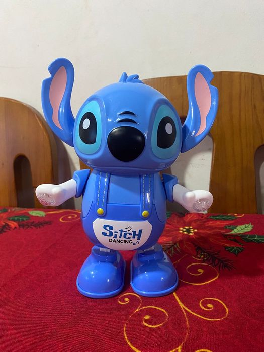 Stich e unicornio novos