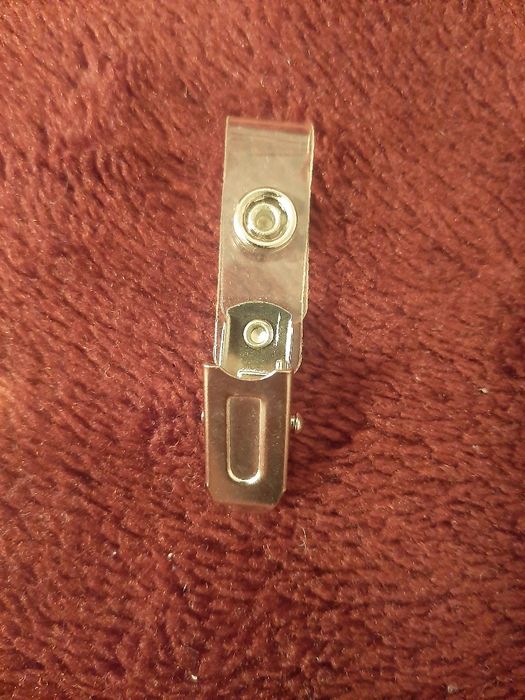 Zapinki do identyfikatorów, cena za 7 sztuk