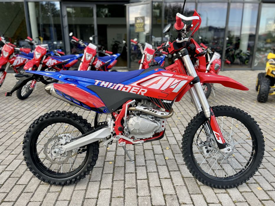 Мотоцикл  THUNDER Apollo 300