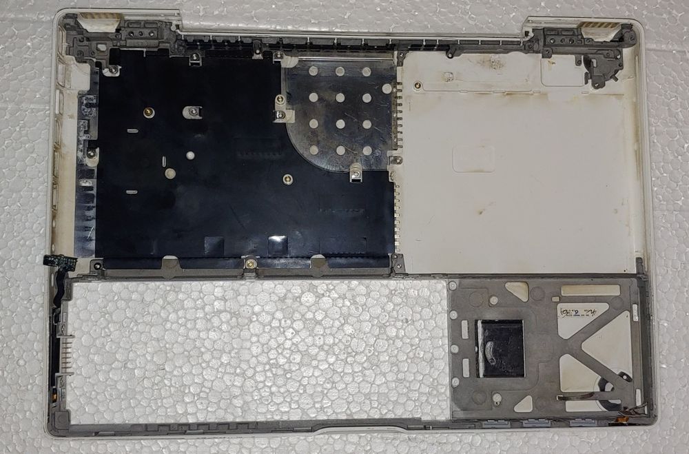 Корпус Macbook A1181