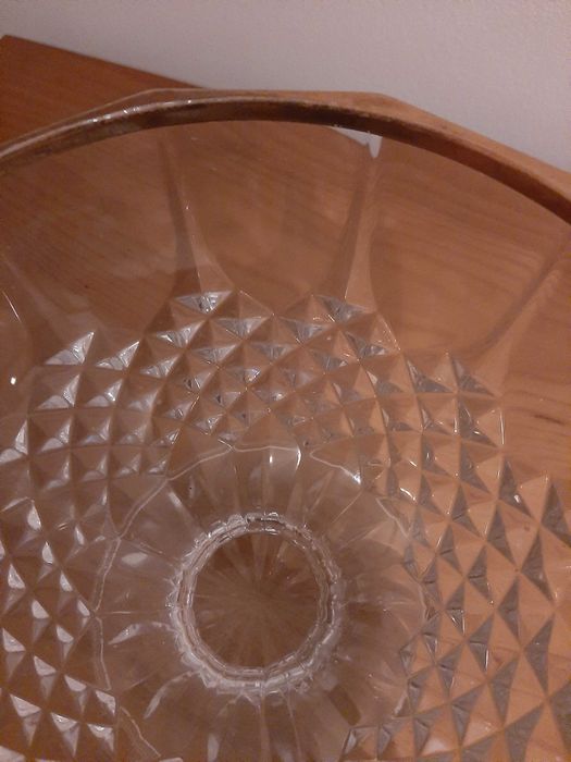 Bomboneira em Cristal da Austria com Rebordo Dourado