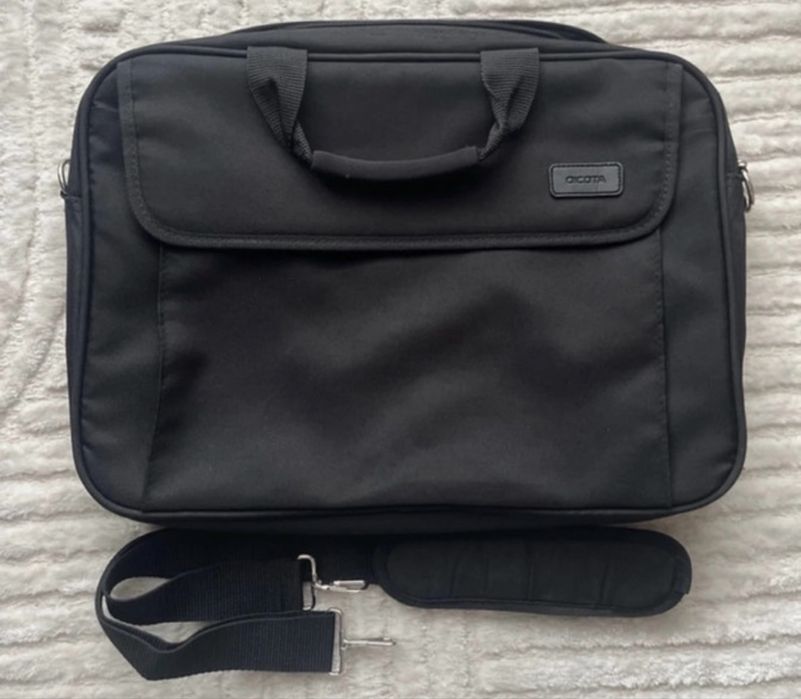 Torba na laptopa czarna + myszka DOSTEPNOŚĆ WIECEJ NIZ 1 szt