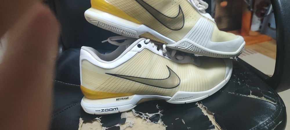 Nike Roger Ferder RF 2009 Vapor tour 6

Wimbledon Zoom Vapor Tour 6 VI