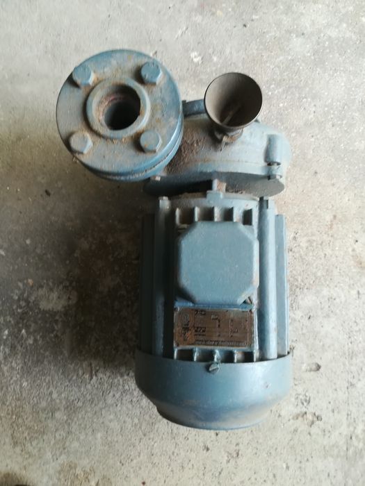 Bomba de Água - Motor Trifásico