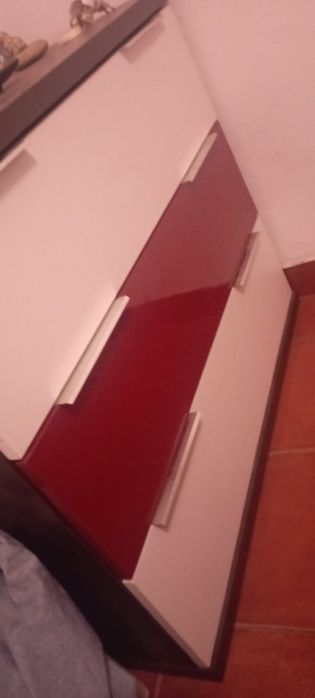 Comoda 3 gavetas impecavel