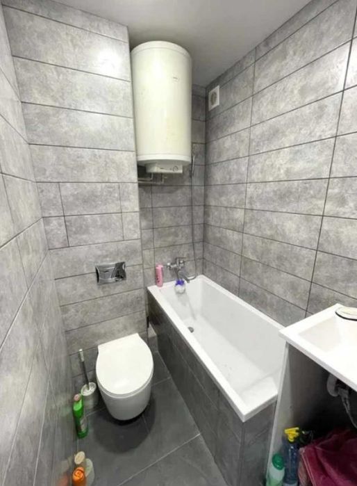 Продам 3 кімнатну квартиру в Немишлянському районі