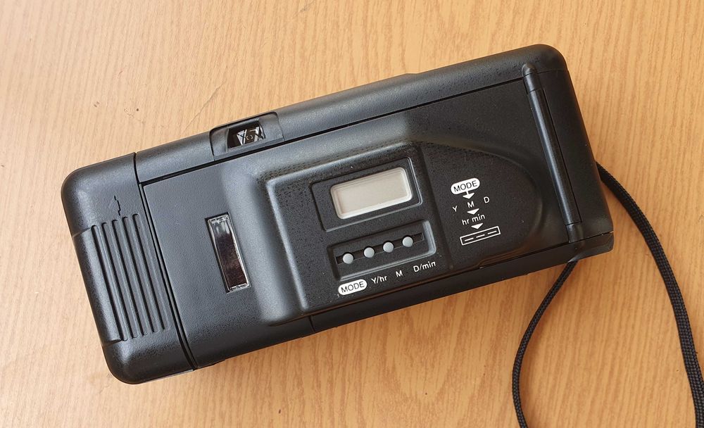 Máquina Fotográfica Yashica MD 135 DX