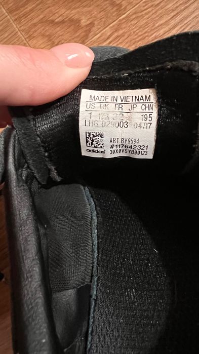 Кроссовки adidas samba 32 33