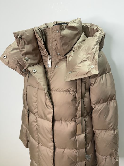 Жіночий подрвженний пуховик CLASNA S