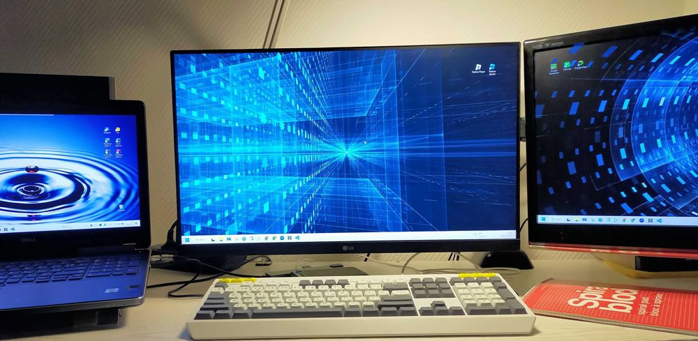 Dell Precision 7510 (Ram: 64gb, SSD 1Tb)