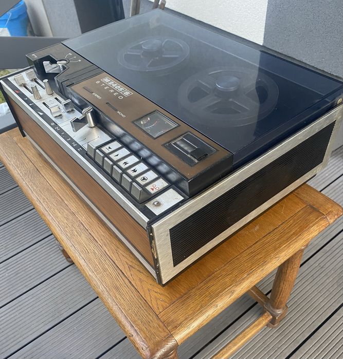 Magnetofon  spulowy 2404