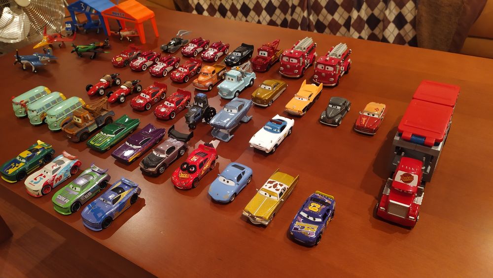 Coleçao Carros da Disney, Carros dos Cars, Originais da Mattel (Novos)